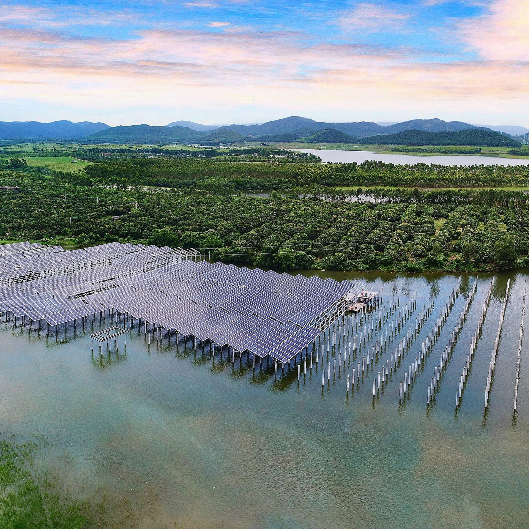 Air 500kw ditetapkan di stesen janakuasa pv grid di anhui, china