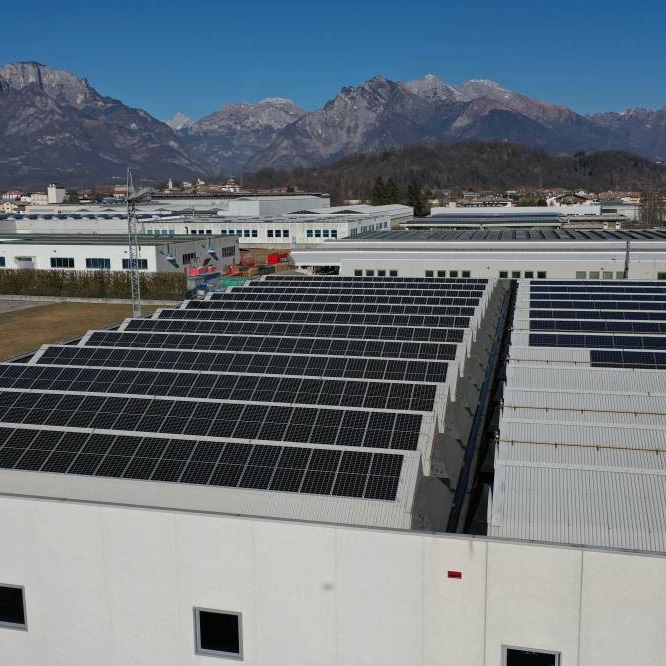 Projek Solar Grid 120KW Bluesun di Itali
