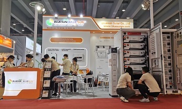 BLUESUN Team Appeared at Canton Fair 